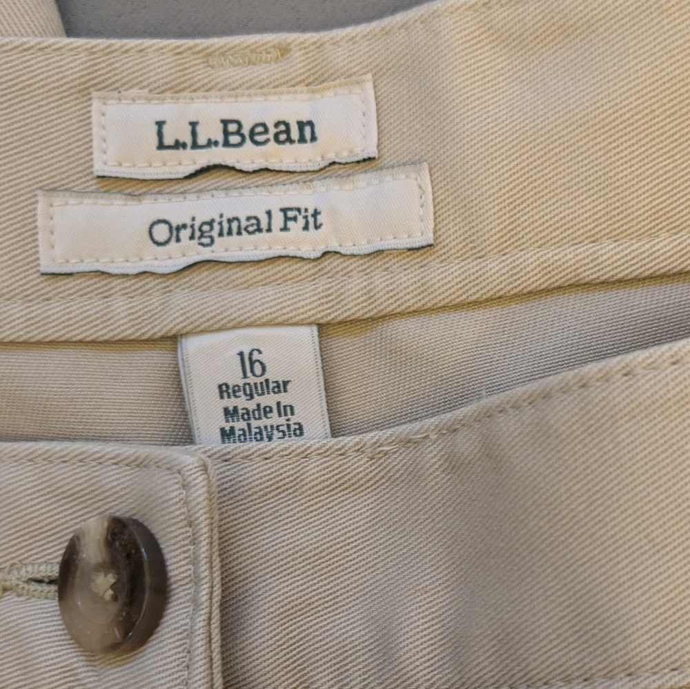 L.L. Bean Original Fit Cream EUC - Picture 3 of 4